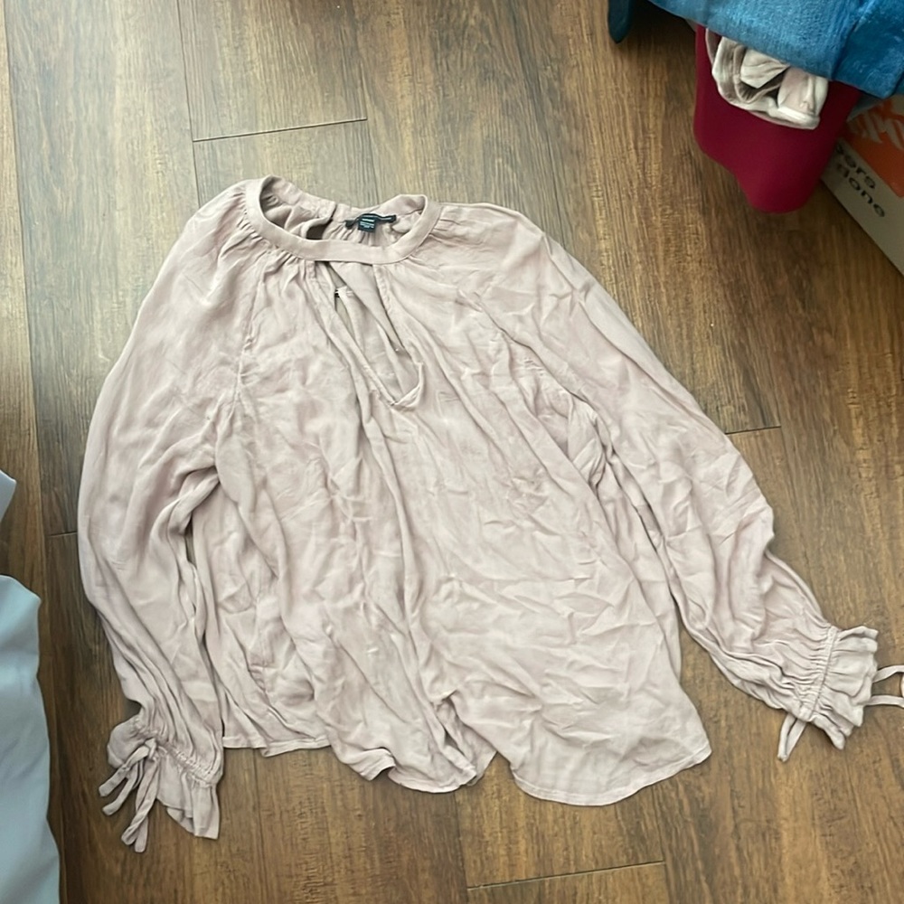 American eagle size S blouse top with front cut out and open, button close back